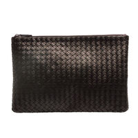 BOTTEGA VENETA 經典編織羊皮圓皮拉鍊萬用收納包(大-咖啡)
