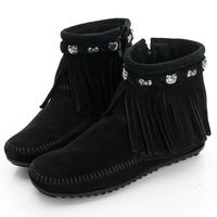 MINNETONKA KITTY聯名 黑色平底流蘇短靴