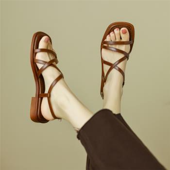 棕色平底編織顯瘦41-43羅馬涼鞋