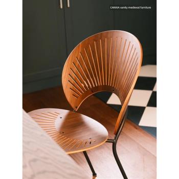 網紅貝殼椅北歐復古ins家用vintage白蠟木黑色椅子太陽椅輕奢餐椅