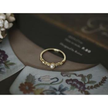 ANGEL 法式巴黎珍珠雕花閃耀鋯石戒指(金色)
