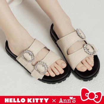 Ann’S X Sanrio三麗鷗 HELLO KITTY 聯名 烙印雙帶鑽石扣寬版平底涼拖鞋3cm-米白