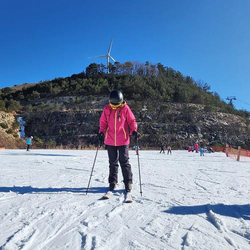 冬季出發(釜進清出)↘超級愛清易釜邱慶四城記~(不進人蔘、護肝、土產)滑雪包雪具+雪衣褲、加耶主題公園、塗鴉秀、保證入住~滑雪渡假村五日