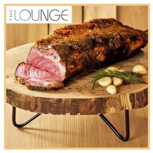 限時↘87折台北【六福萬怡酒店】大廳酒吧平日晚餐爐烤牛吃到飽餐單人券(26Mo)