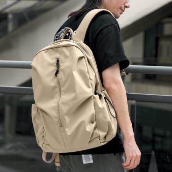 新款休閑旅行包時尚背包男士雙肩包高中生書包大學生運動登山包
