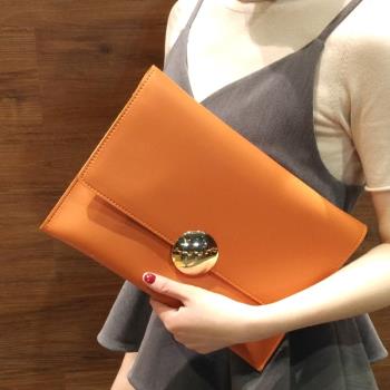 韓版大容量女手拿包2023新款潮流簡約信封包時尚氣質手抓包鏈條包