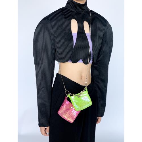 2022新款獨立設計迷你耳機包斜挎鏈條造型小包包蛇紋鐳射mini包