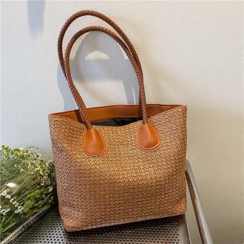 Summer large capacity straw woven bag for women. New fashion