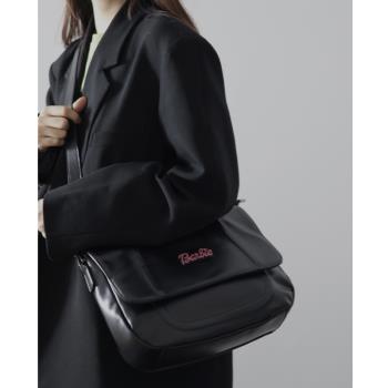 大包包女2022新款斜挎包高級感質感學生上課大容量黑色單肩托特包