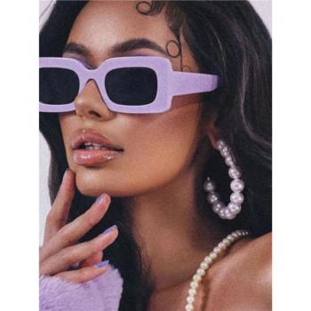 新款紫色歐美街頭時尚凹造型眼鏡女潮網紅顯臉小方形遮陽太陽墨鏡