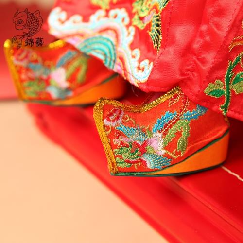 軟身媽祖鞋子繡鳳宮鞋供品繡花鞋小白襪子