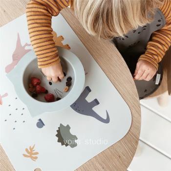 ins兒童食品級硅膠餐墊學生寶寶北歐恐龍貓咪餐桌墊防滑折疊丹麥