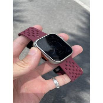 適用蘋果iWatch8手錶applewatch7Ultra6/5磁吸折疊扣蘋果矽膠表帶 華強北通用S8運動透氣舒適創意41/45mm夏季