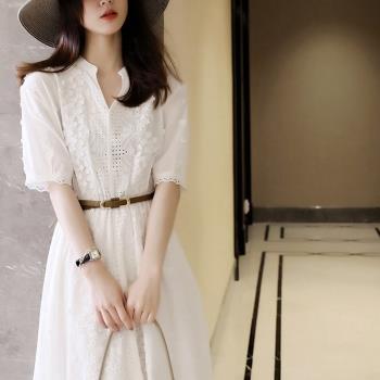 大碼胖mm白色連衣裙鏤空法式蕾絲仙女裙溫柔輕熟風裙子女夏設計感