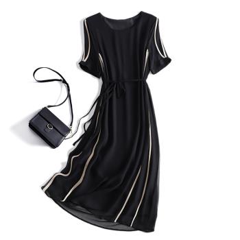 優雅小黑裙2023年新款夏季高級感氣質法式赫本風薄款系帶連衣裙女