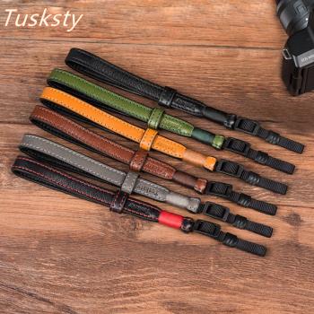 Tusksty原創適用于佳能微單m50m6mark二代m200牛皮相機腕帶手繩
