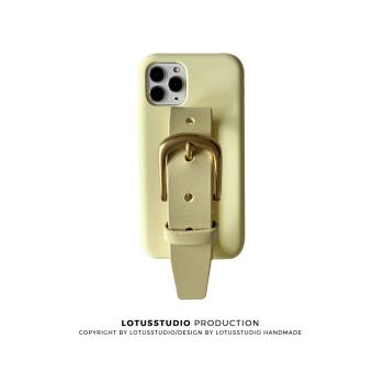 李晟同款iphone14pro芝士奶黃色液態硅膠腕帶手機全包軟殼13max