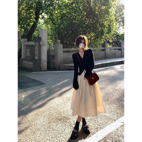 春季御姐溫柔奶系炸街名媛洋氣富家千金韓劇小香風裙子兩件套裝女