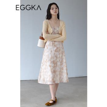 EGGKA碎花吊帶連衣裙女兩件套夏季設計感冰絲防曬針織開衫外套