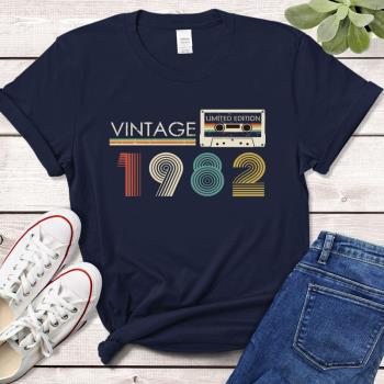 Retro 1982 Cassette 41 years old birthday t shirt歐美時尚T恤