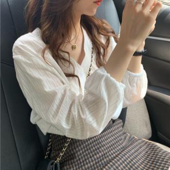韓國chic秋季復古甜美減齡設計感蕾絲邊拼接V領條紋襯衫女長袖潮