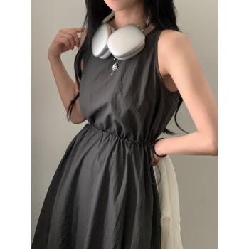 茶歇法式設計感小眾無袖連衣裙2023新款女夏季氣質收腰吊帶長裙子