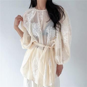 韓國chic夏季新款法式復古重工刺繡上衣氣質泡泡袖系帶防曬襯衫女