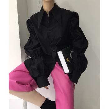 韓國chic復古宮廷風尖尖領單排扣設計寬松抽摺感泡泡袖襯衫上衣女