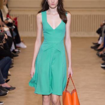 歐美名媛時尚氣質時髦中長裙2023夏季綠色V領無袖設計感連衣裙女