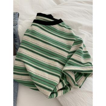 綠色正肩短袖美式復古條紋t恤女2023年新款獨特小眾氣質上衣夏季