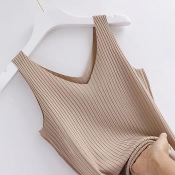Knitted V-neck sleeveless top for women針織V領無袖打底上衣女