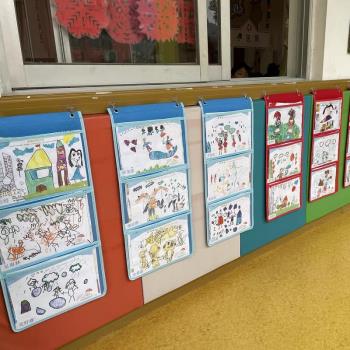 幼兒園繪畫美術作品透明圖書掛袋