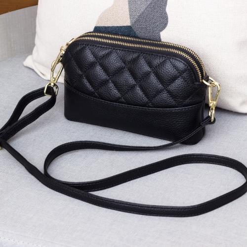 放手機小包包斜挎2025新款真皮女包時尚百搭頭層牛皮菱格單肩包潮