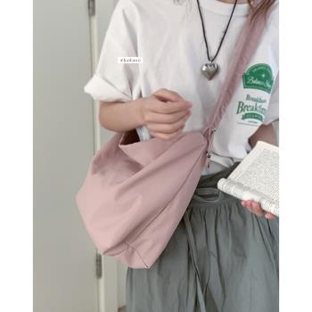 尼龍帆布包包女夏季2023新款潮韓國托特包學生上課大容量斜挎包