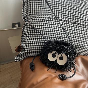 Mona同款手工自制煤球包斜挎黑色流蘇mini包小包真皮編織成品可愛