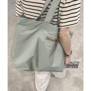 字母休閑帆布包包女2023新款潮韓版托特包學生上課大容量購物袋包