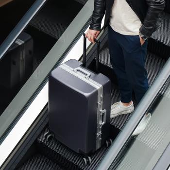 鋁框靜音學生28寸大容量行李箱