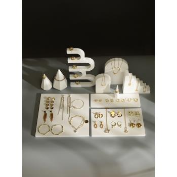 首飾展示架白色石膏創意飾品托盤珠寶陳列拍攝道具擺件錐形戒指托