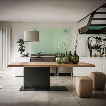 北歐實木餐桌現代簡約家用小戶型吃飯桌子客廳創意工業風島臺餐桌