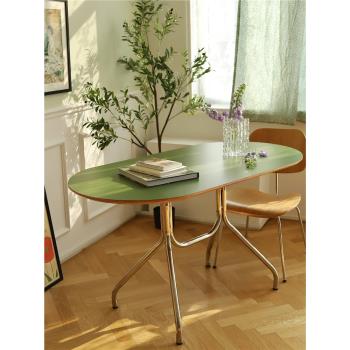 設計綠色法式餐桌實木家用不銹鋼橢圓形桌子小戶型INS家用辦公桌