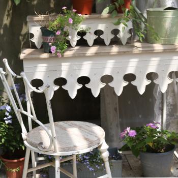 美式鄉村做舊鐵藝陽臺置物架園藝雜貨實木板桌子花園戶外裝飾花架