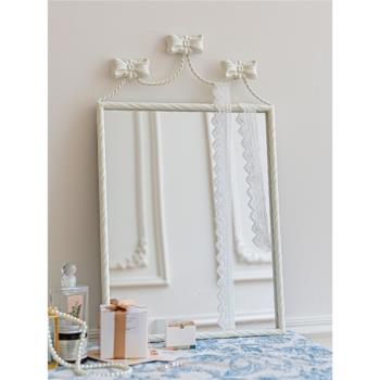 JZ019 法式鄉村風鐵藝白色可愛臥室陽臺壁掛墻飾梳妝鏡化妝鏡子