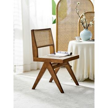 北歐ins實木椅子家用靠背中古餐廳休閑設計師椅現代簡約藤編餐椅