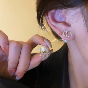 法式字母珍珠耳釘氣質名媛圓臉耳環2022新款潮高級感輕奢氣質耳飾