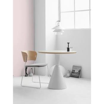 北歐餐桌小戶型家用現代簡約巖板輕奢餐桌椅組合圓桌咖啡廳奶茶店