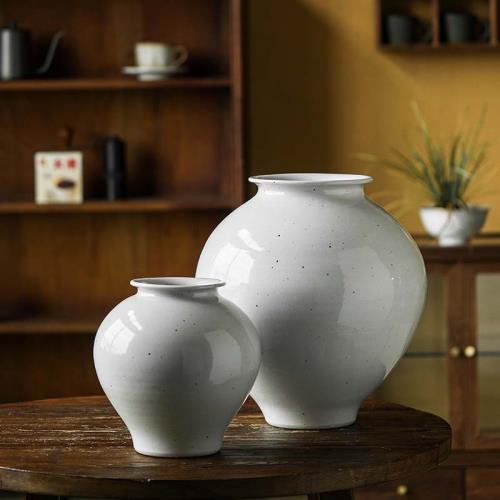 全球購白色陶瓷花瓶大號現代簡約客廳插花裝飾民宿樣板間月亮瓶高級擺件