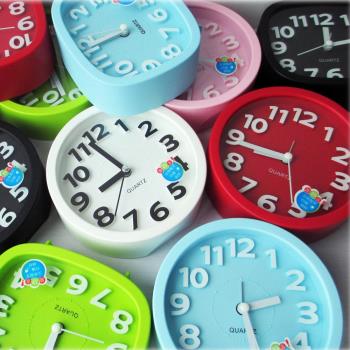 傳光立體靜音學生床頭小鬧鐘 藝術個性創意簡約時尚可愛兒童鐘表