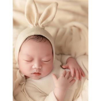 新生的兒拍照道具衣服滿月拍照道具服裝飾嬰兒百日攝影小兔子兔年