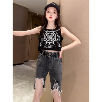 女童夏季套裝兒童炸街露臍背心破洞牛仔短褲辣妹走秀馬褲兩件套潮