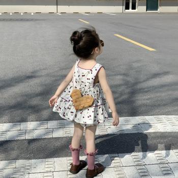 韓版童裝2023夏季新款甜美櫻桃碎花圖案小女孩背心花苞短褲套裝潮